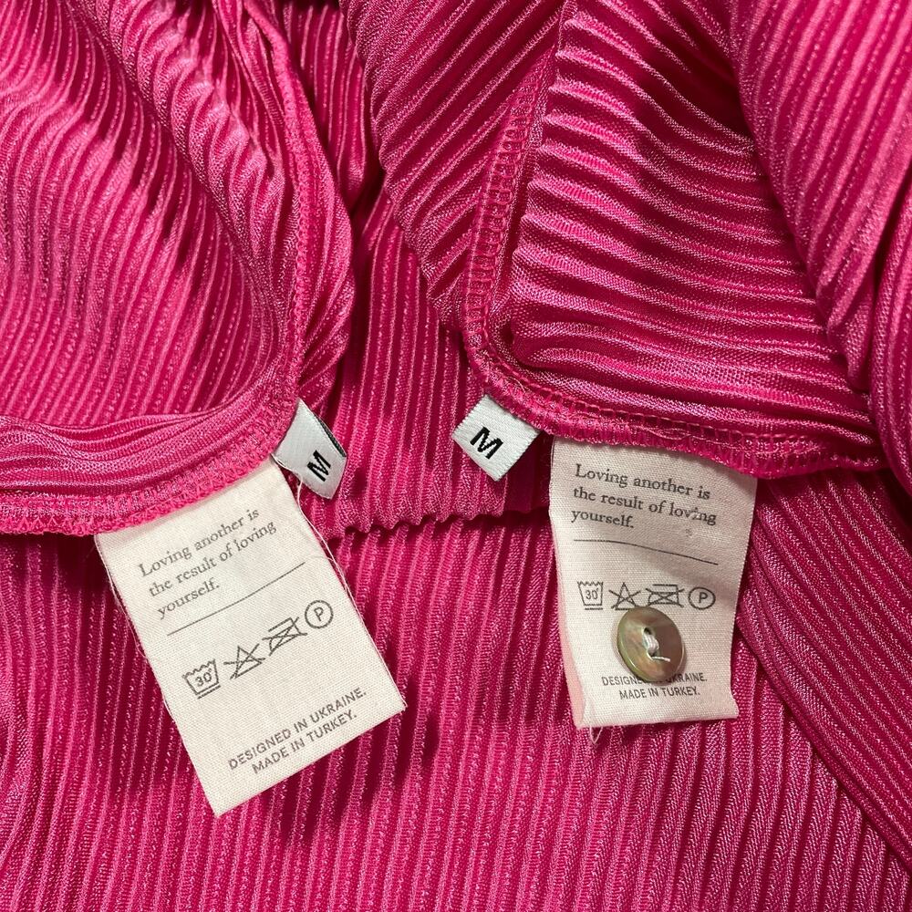 Sleeper Pajama Set Medium Pink Origami Plisse Flowy Silky Lounge Flared Stretch - Picture 3 of 12